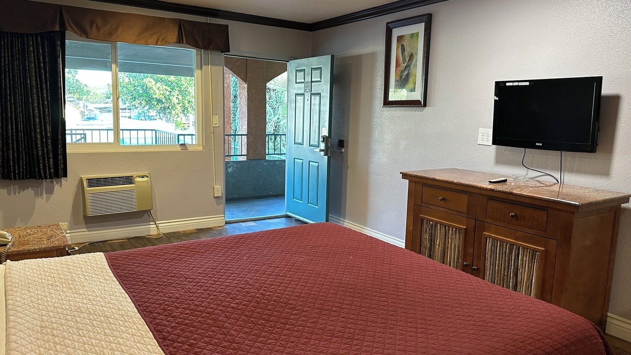 Photo of Bedroom in Corona
