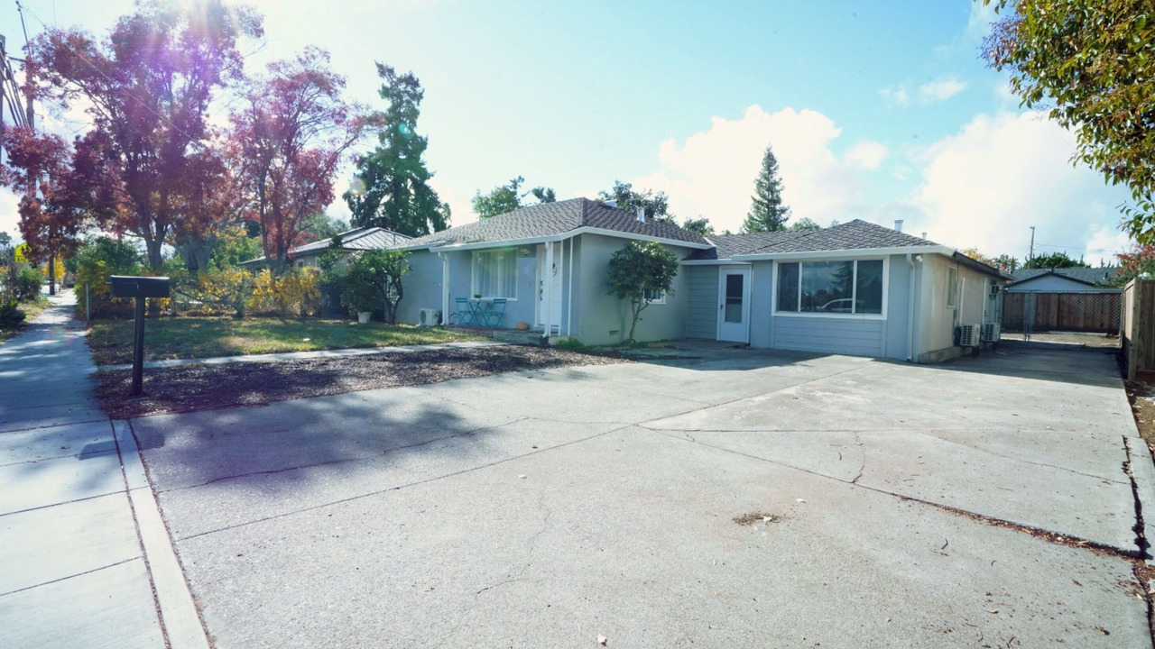 Photo of Outdoor in San Tomas
