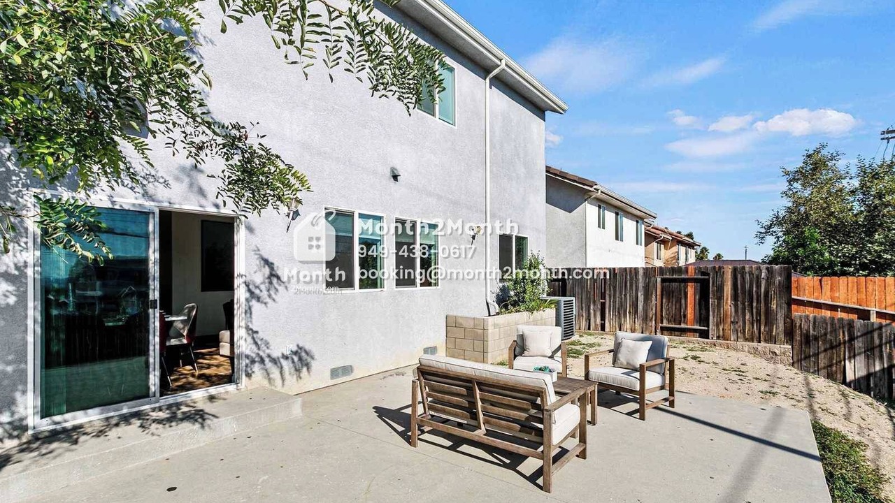 Photo of Patio Balcony in Sylmar