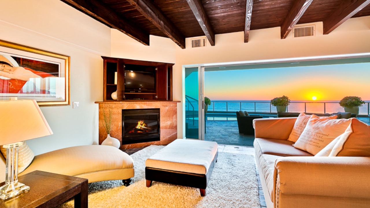 Photo of Livingroom in La Jolla