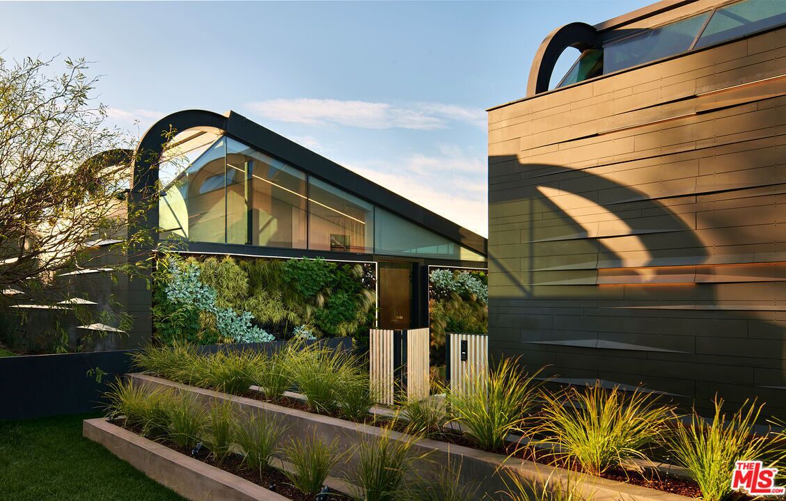 Photo of Outdoor in Bel Air