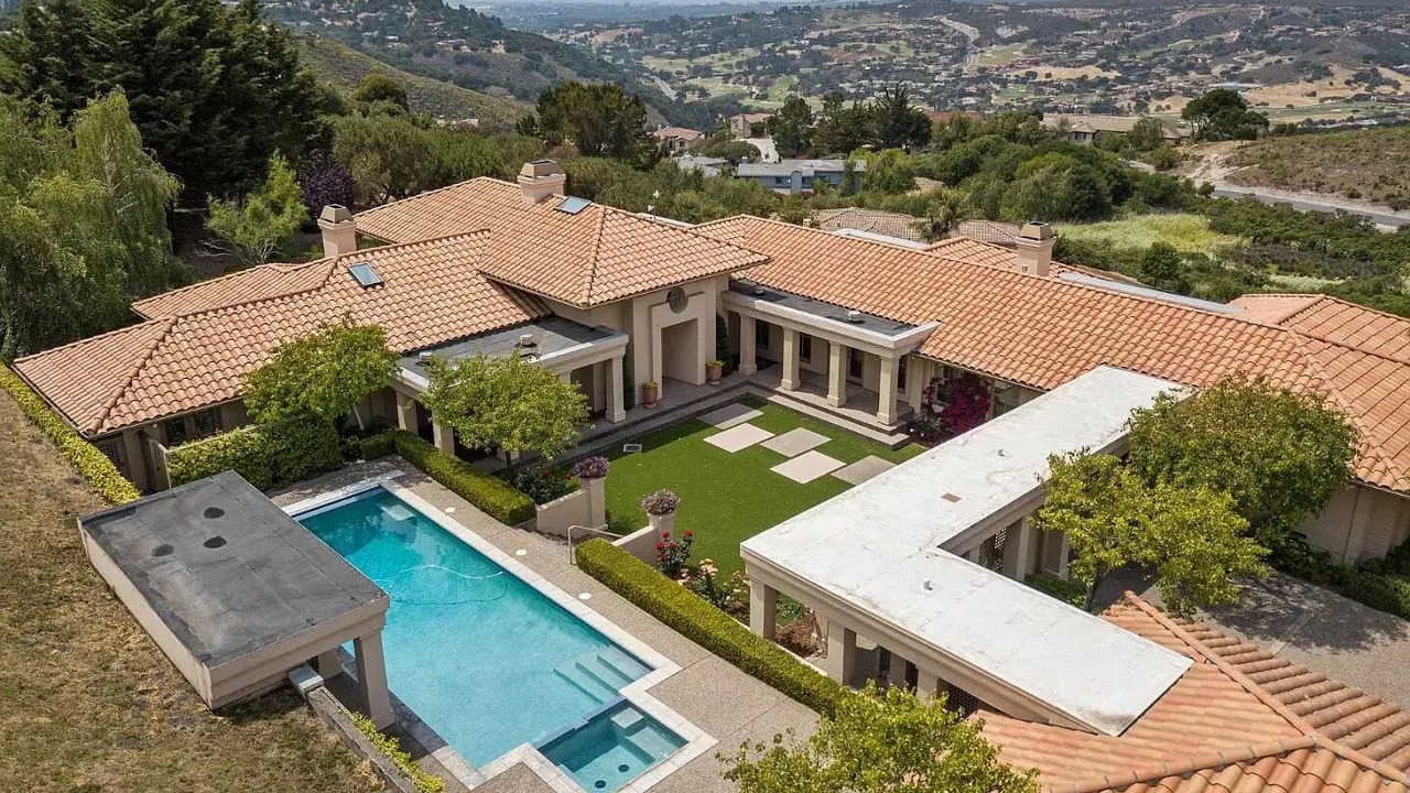 Photo of Outdoor in Monterey