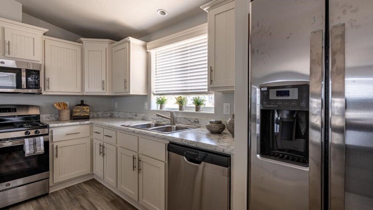 Photo of Kitchen in Willow Beach