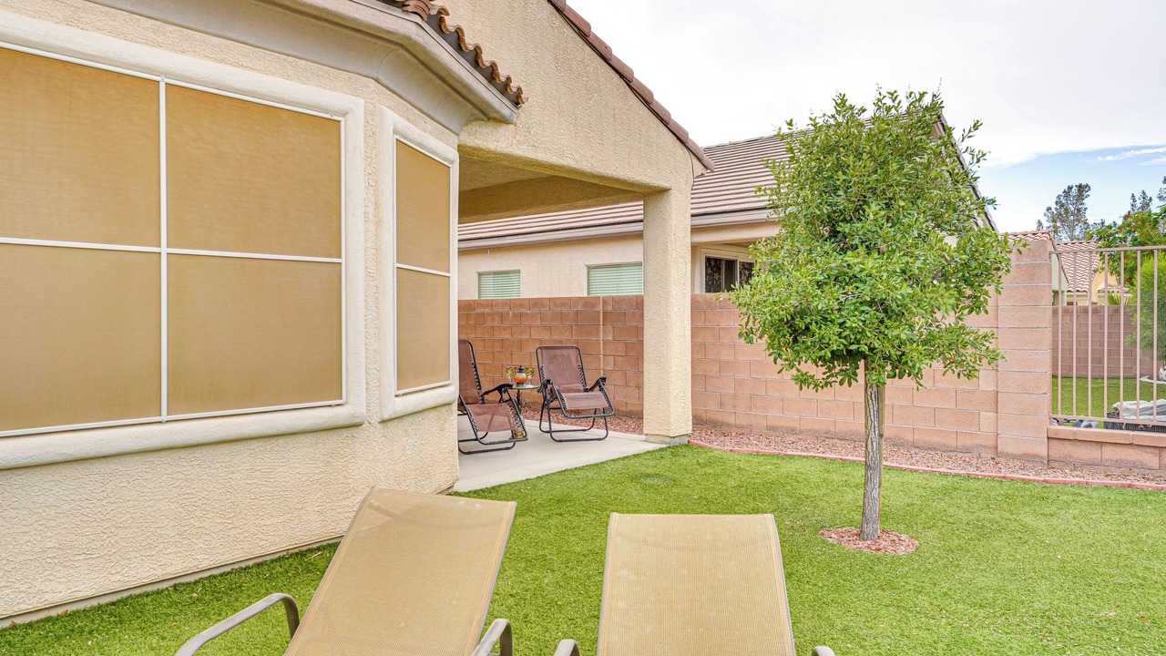 Photo of Outdoor in Silverstone Ranch