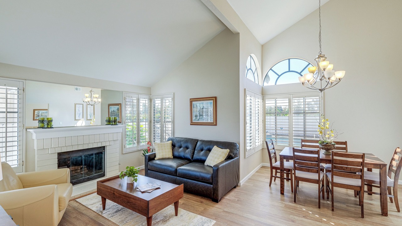 Photo of Livingroom in Rancho Penasquitos