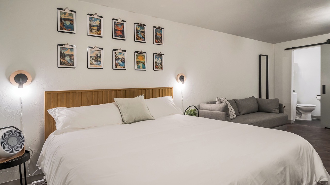 Photo of Bedroom in Market District