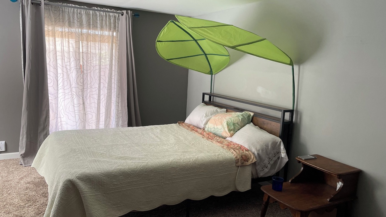 Photo of Bedroom in Oak Grove