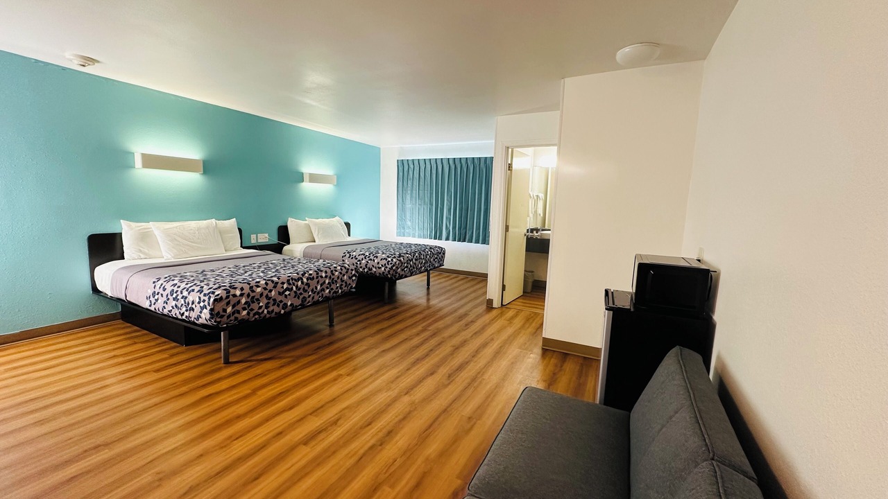 Photo of Bedroom in Crescent City