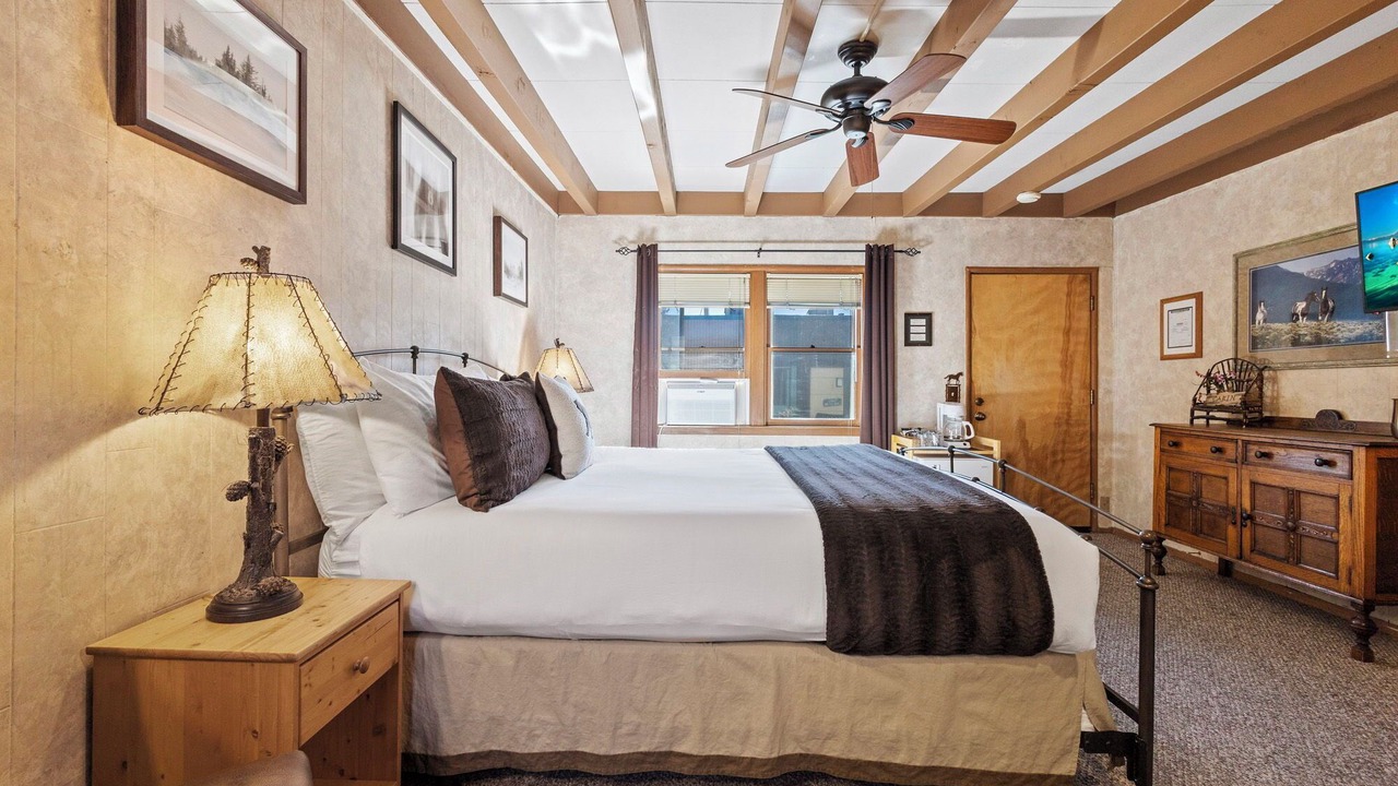 Photo of Bedroom in Tahoe City