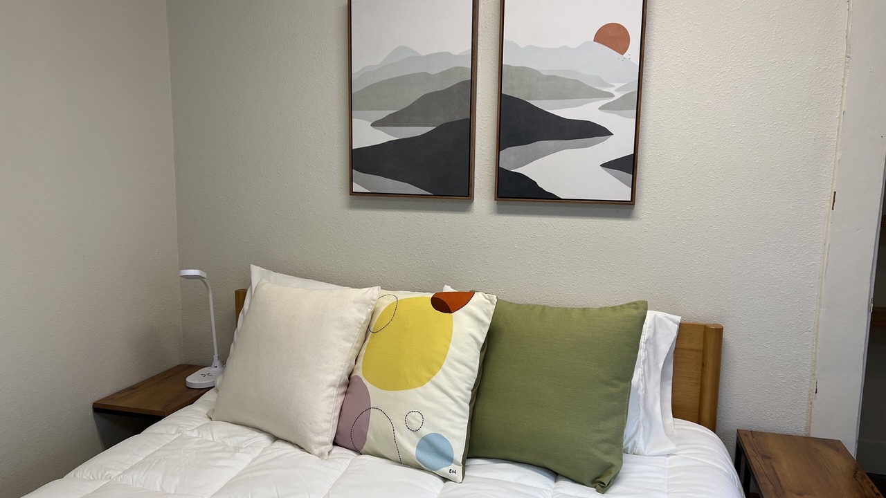 Photo of Bedroom in Eugene