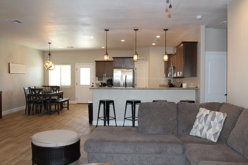 Photo of Livingroom in Fort Mohave