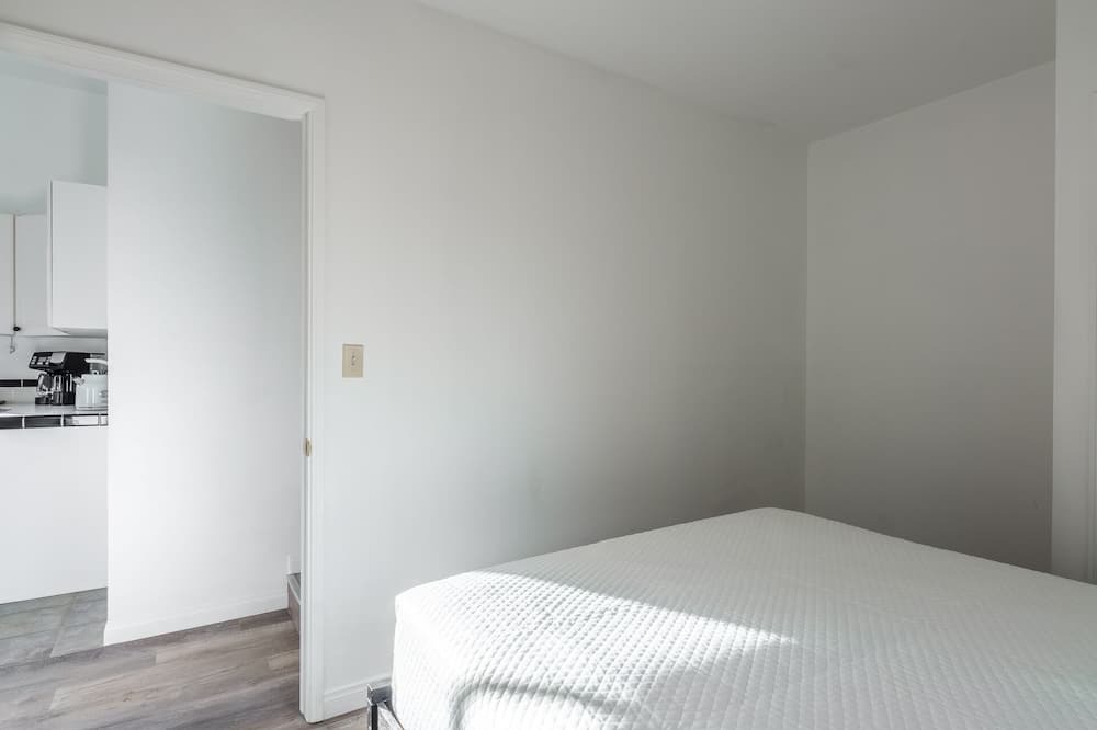 Photo of Bedroom in West Bishop