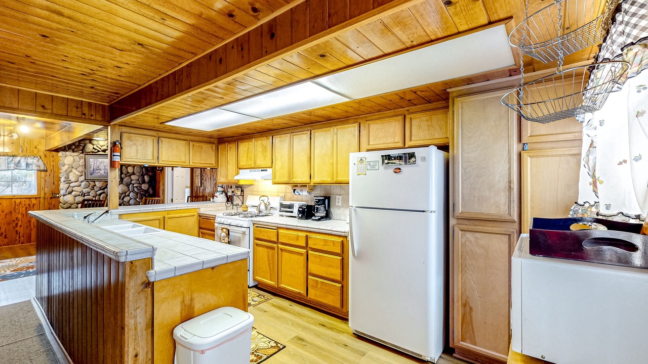 Photo of Kitchen in Whispering Forest