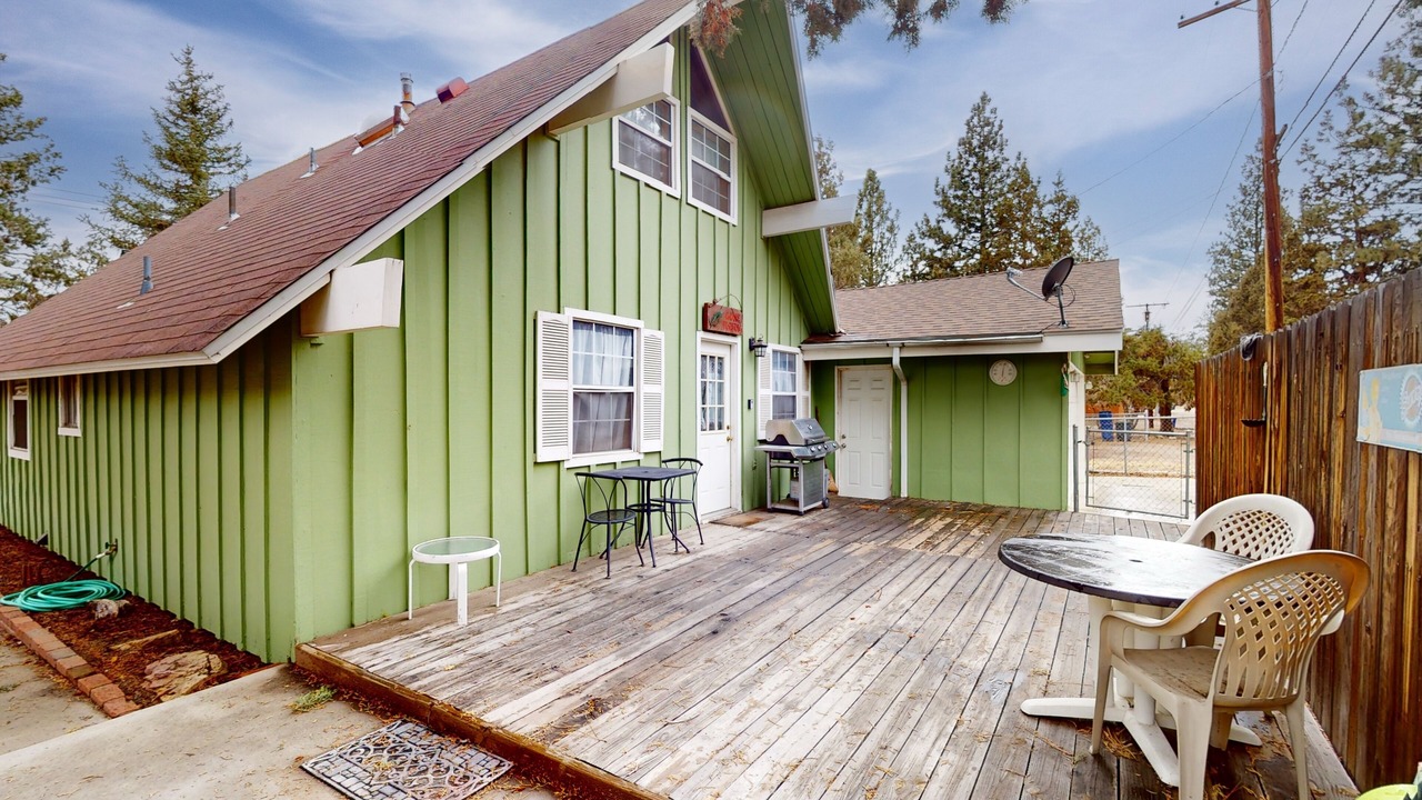 Photo of Patio Balcony in Whispering Forest