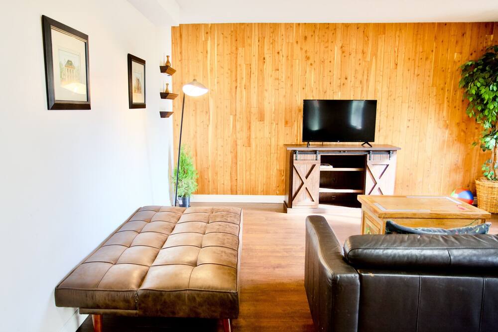 Photo of Livingroom in West Linn