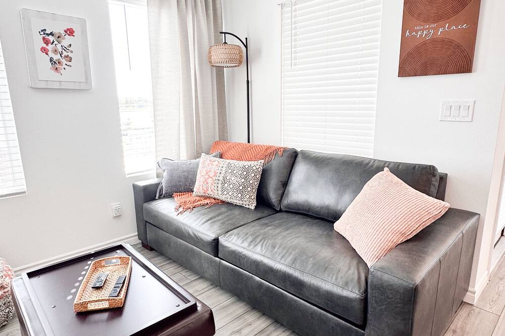 Photo of Livingroom in North Las Vegas