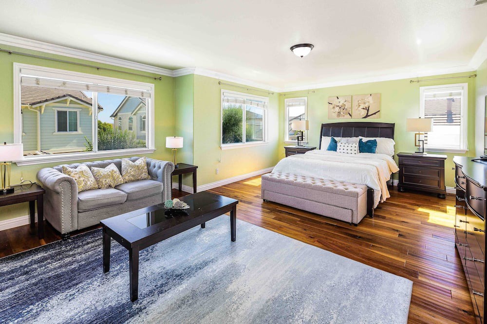 Photo of Bedroom in Rancho Cucamonga