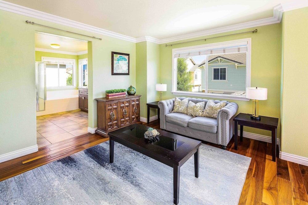 Photo of Bedroom in Rancho Cucamonga