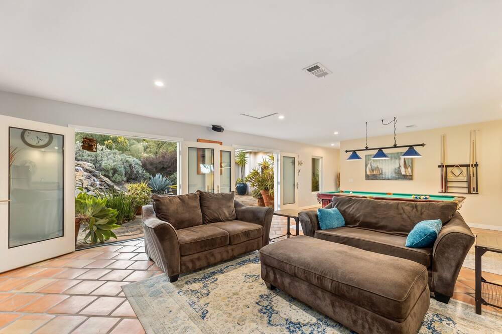 Photo of Livingroom in Valley Center