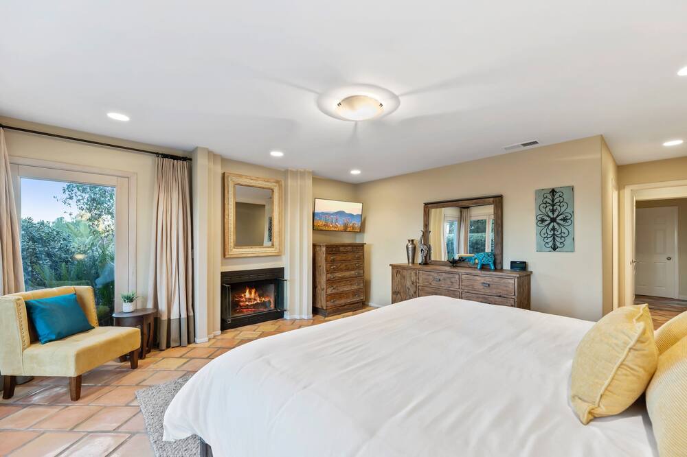 Photo of Bedroom in Valley Center