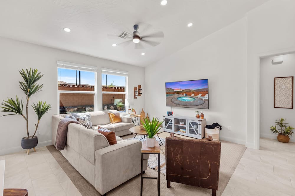 Photo of Livingroom in Sienna Hills