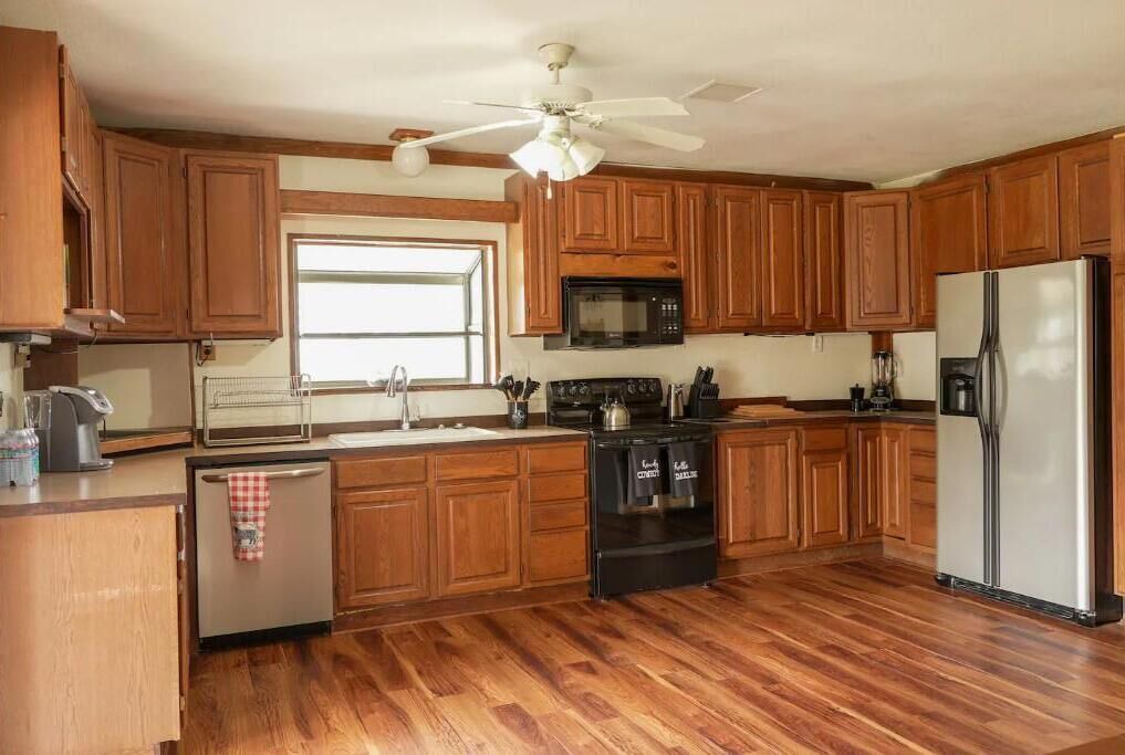 Photo of Kitchen in Crystal