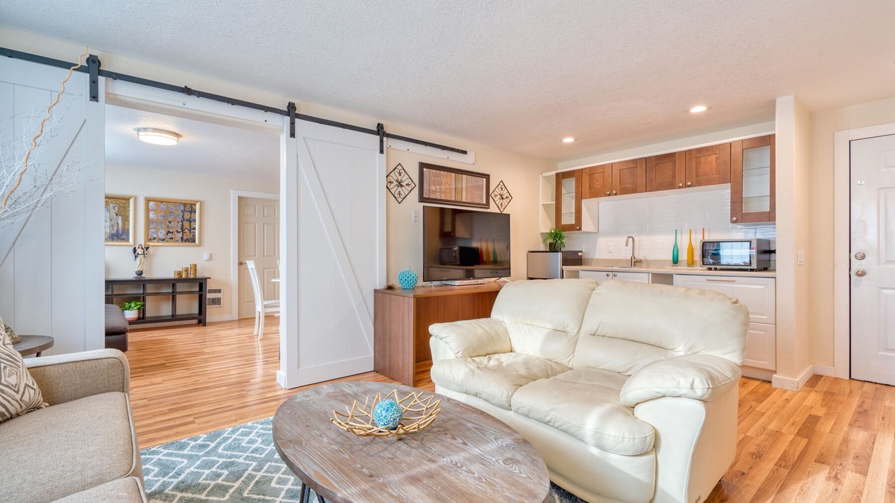 Photo of Livingroom in Sellwood-Moreland