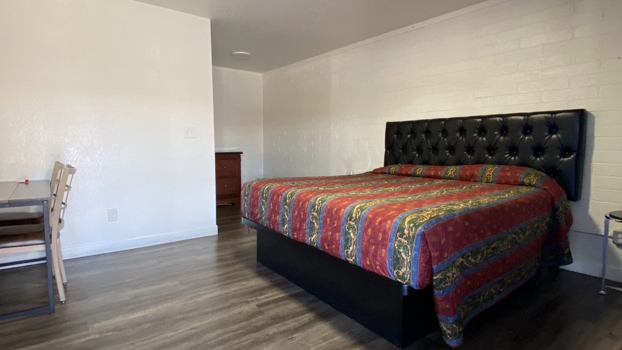 Photo of Bedroom in Sunrise Manor