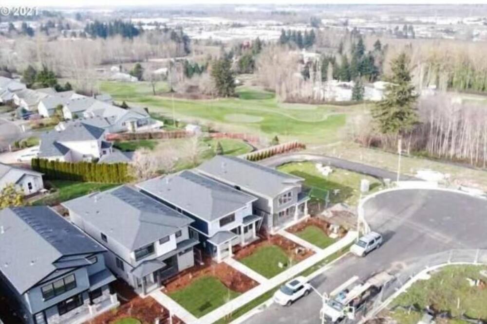 Photo of Outdoor in Troutdale
