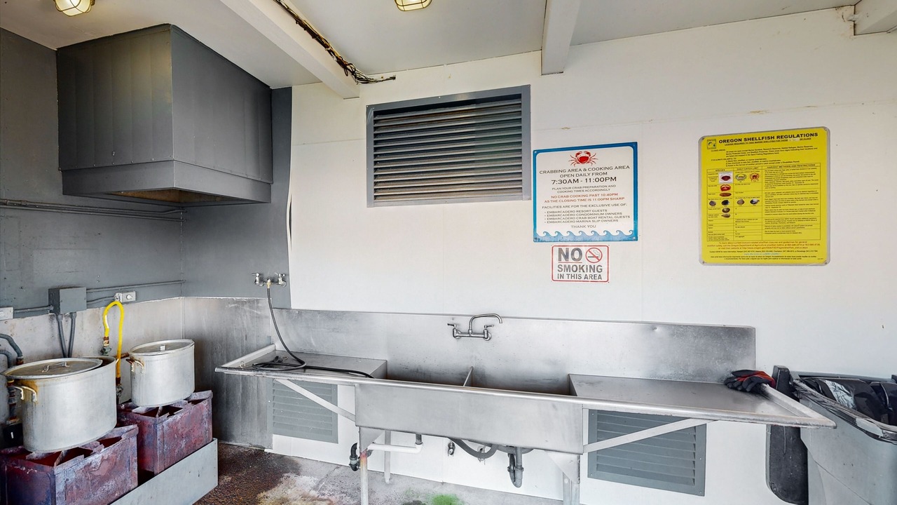 Photo of Kitchen in Historic Bayfront