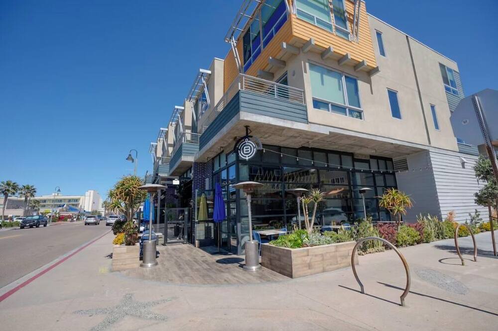 Photo of Others in Imperial Beach