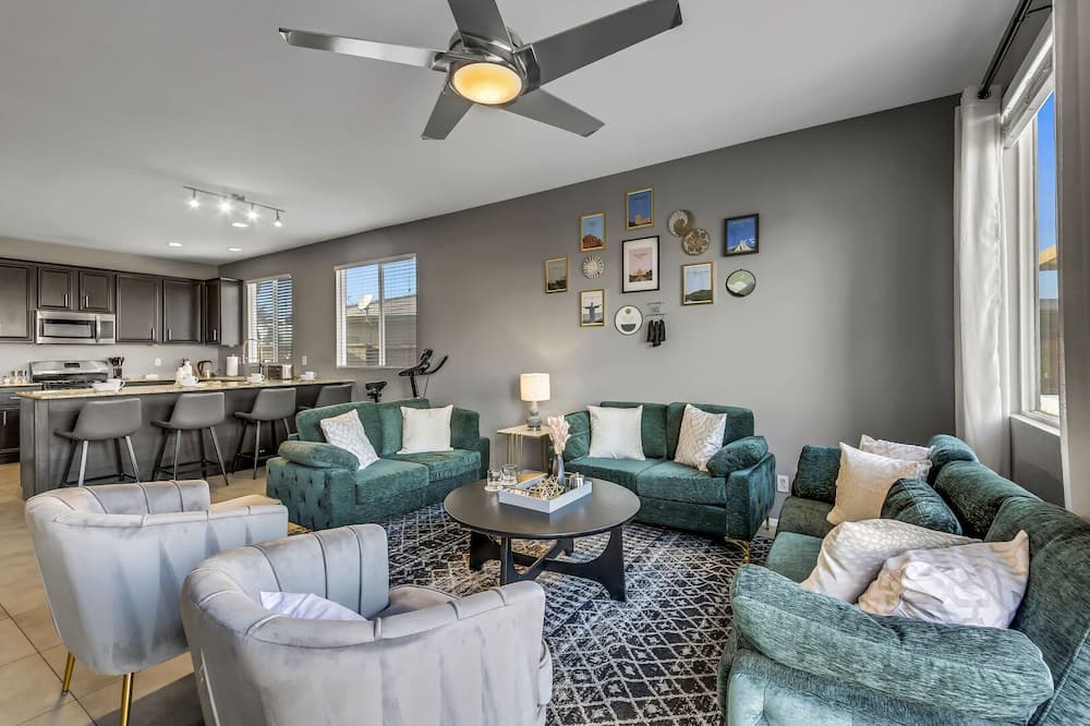 Photo of Livingroom in Coachella