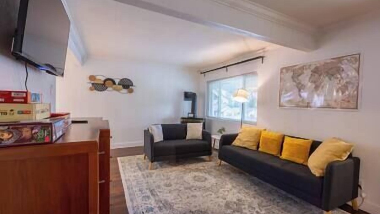 Photo of Livingroom in Greenwood