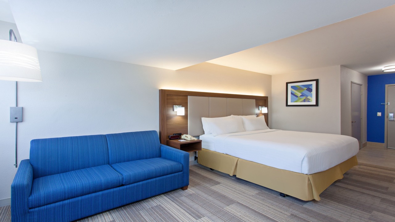 Photo of Bedroom in Scripps Ranch