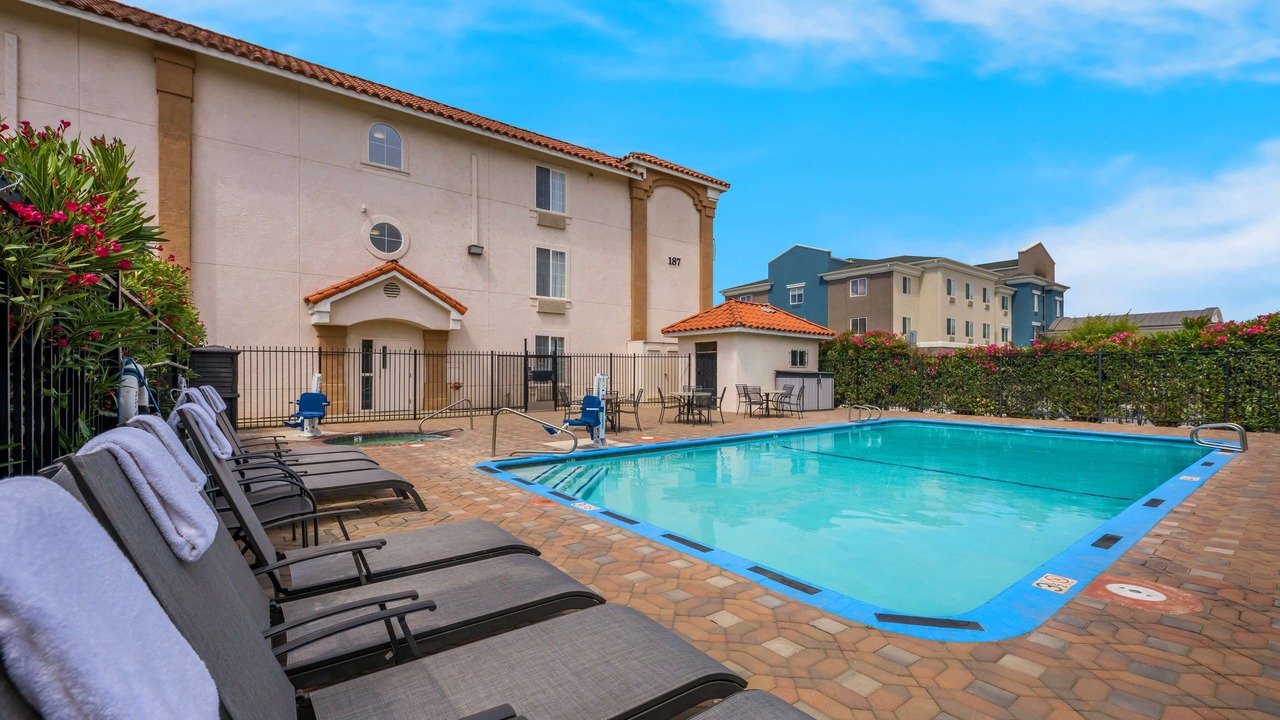 Photo of Outdoor in Salinas