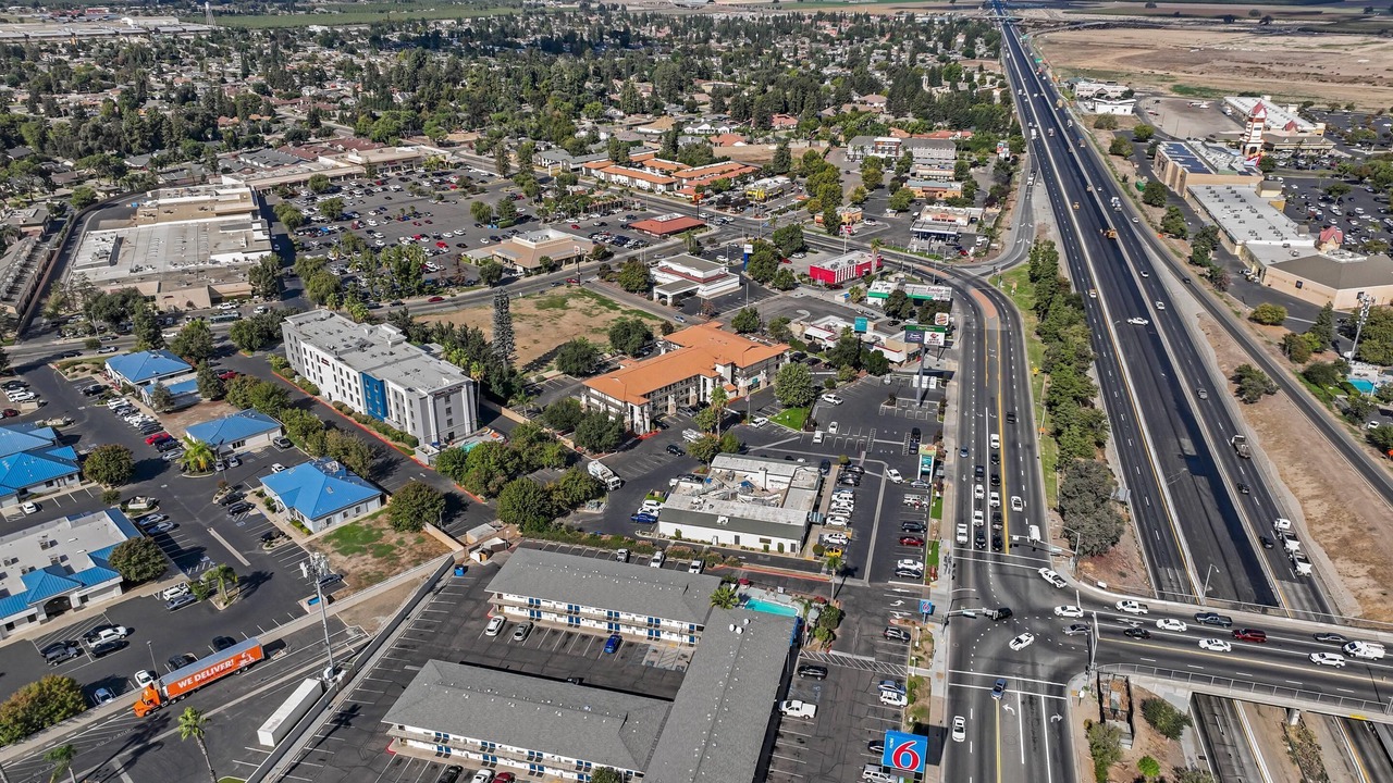 Photo of Outdoor in Tulare