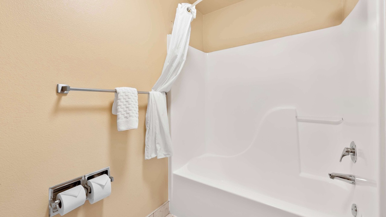Photo of Bedroom in Topaz Lake