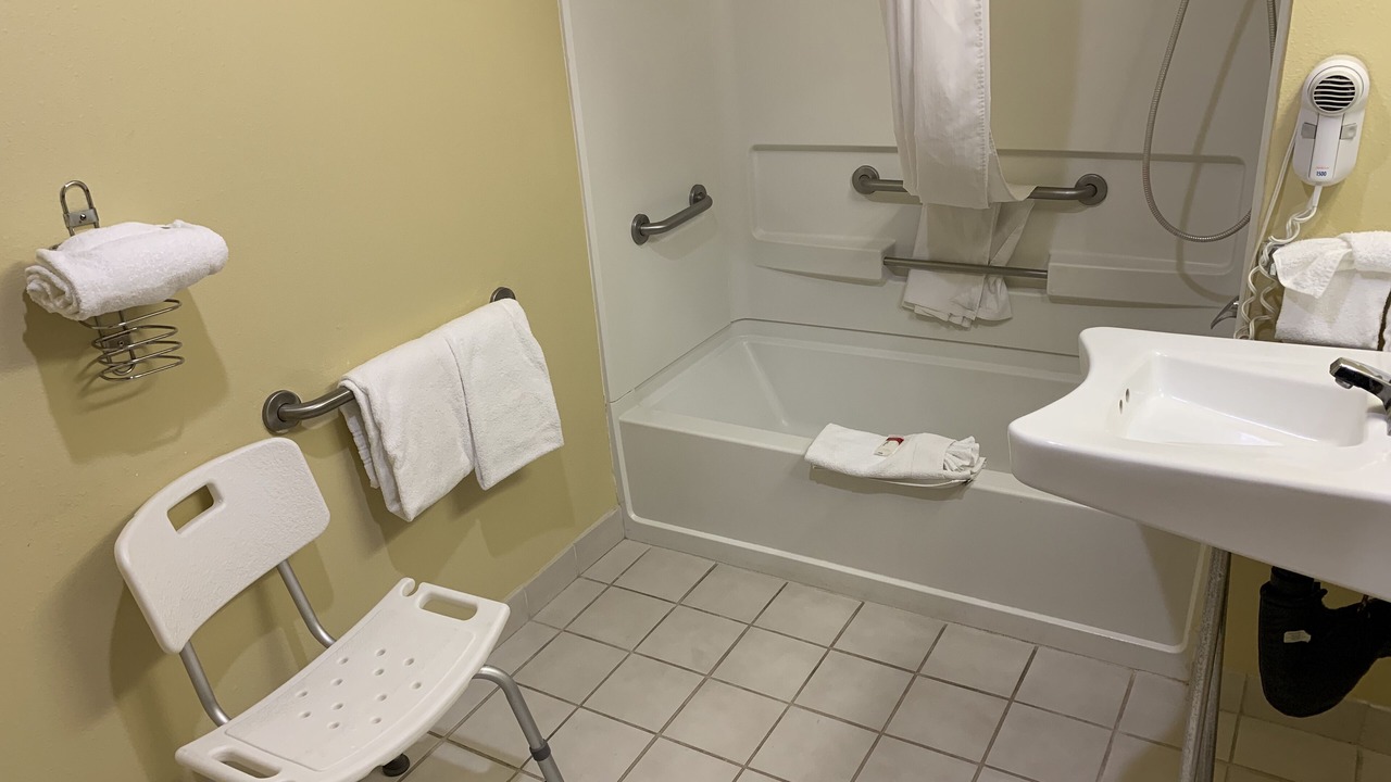 Photo of Bathroom in Ocean Shores