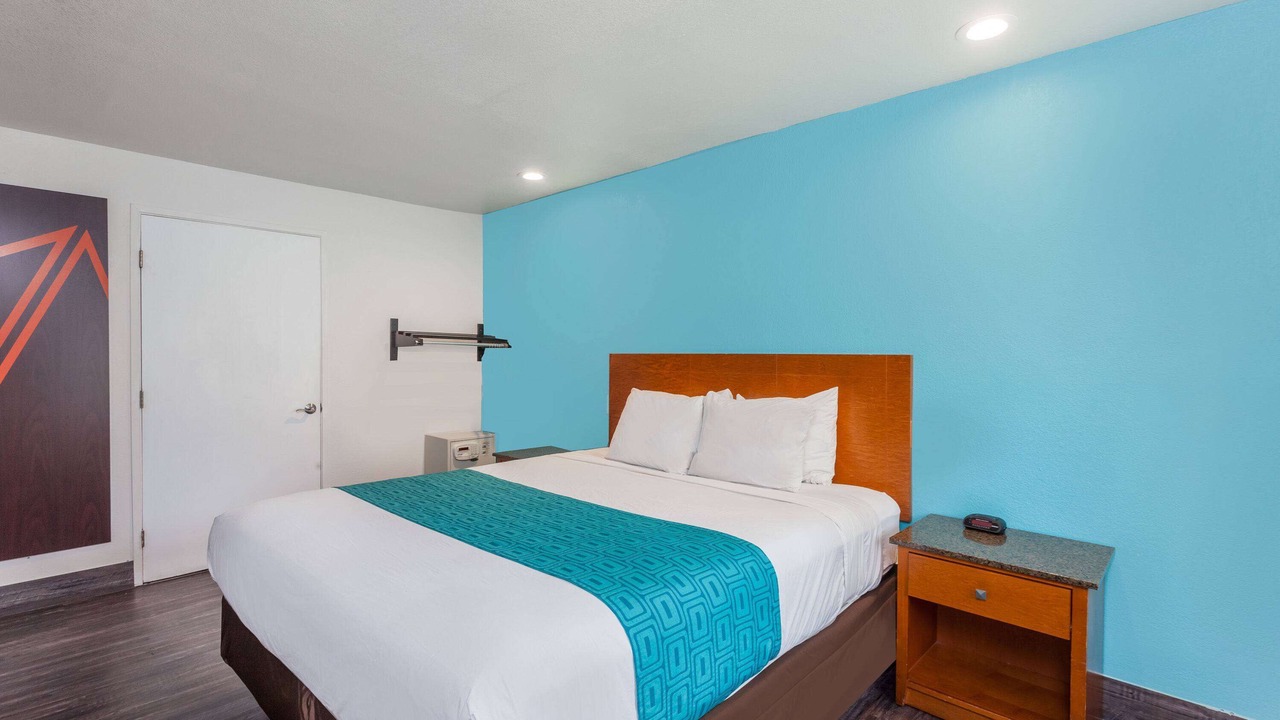 Photo of Bedroom in National City
