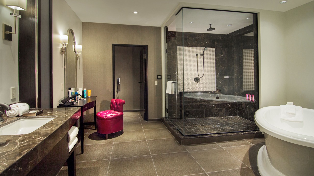 Photo of Bathroom in Las Vegas Strip