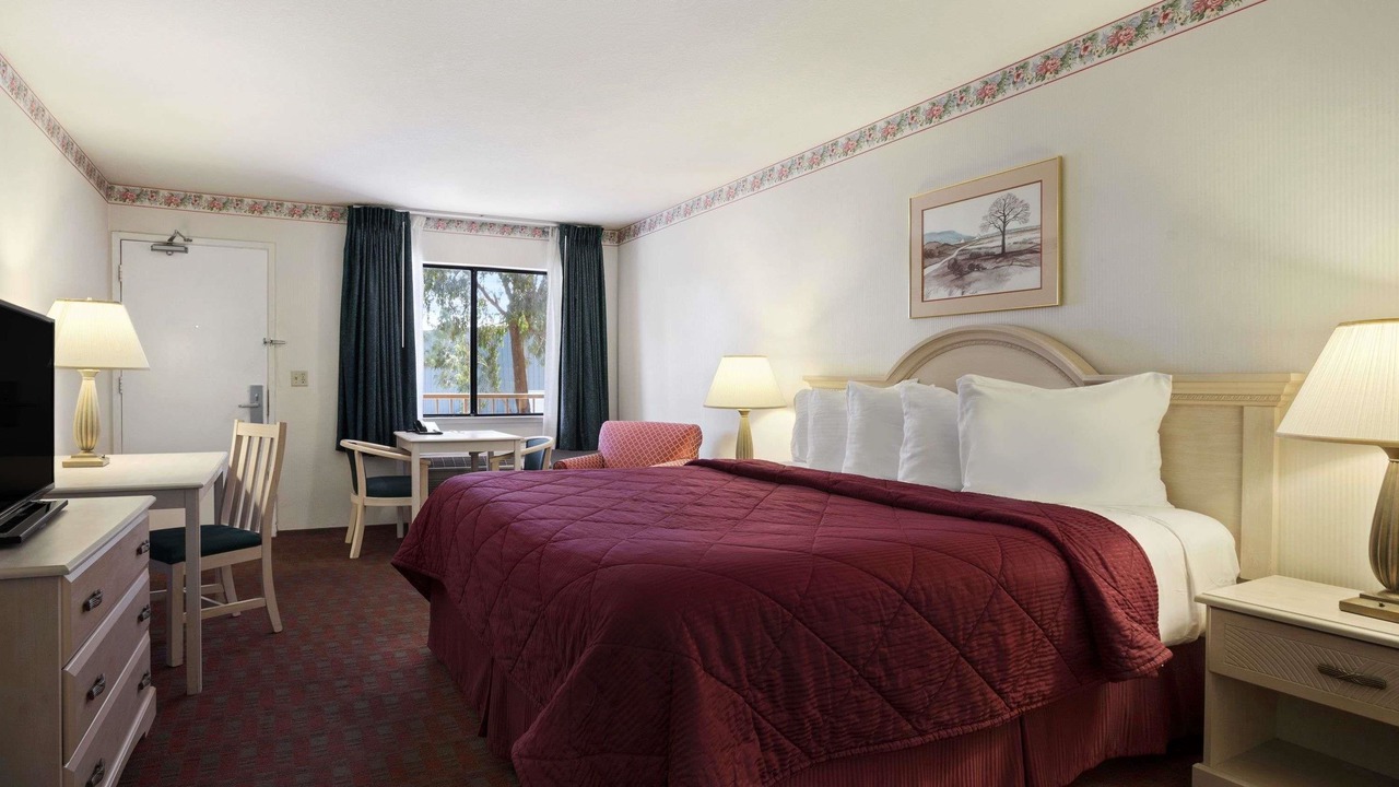 Photo of Bedroom in Gilroy