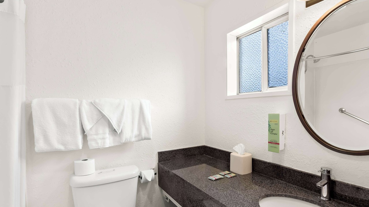 Photo of Bathroom in Susanville