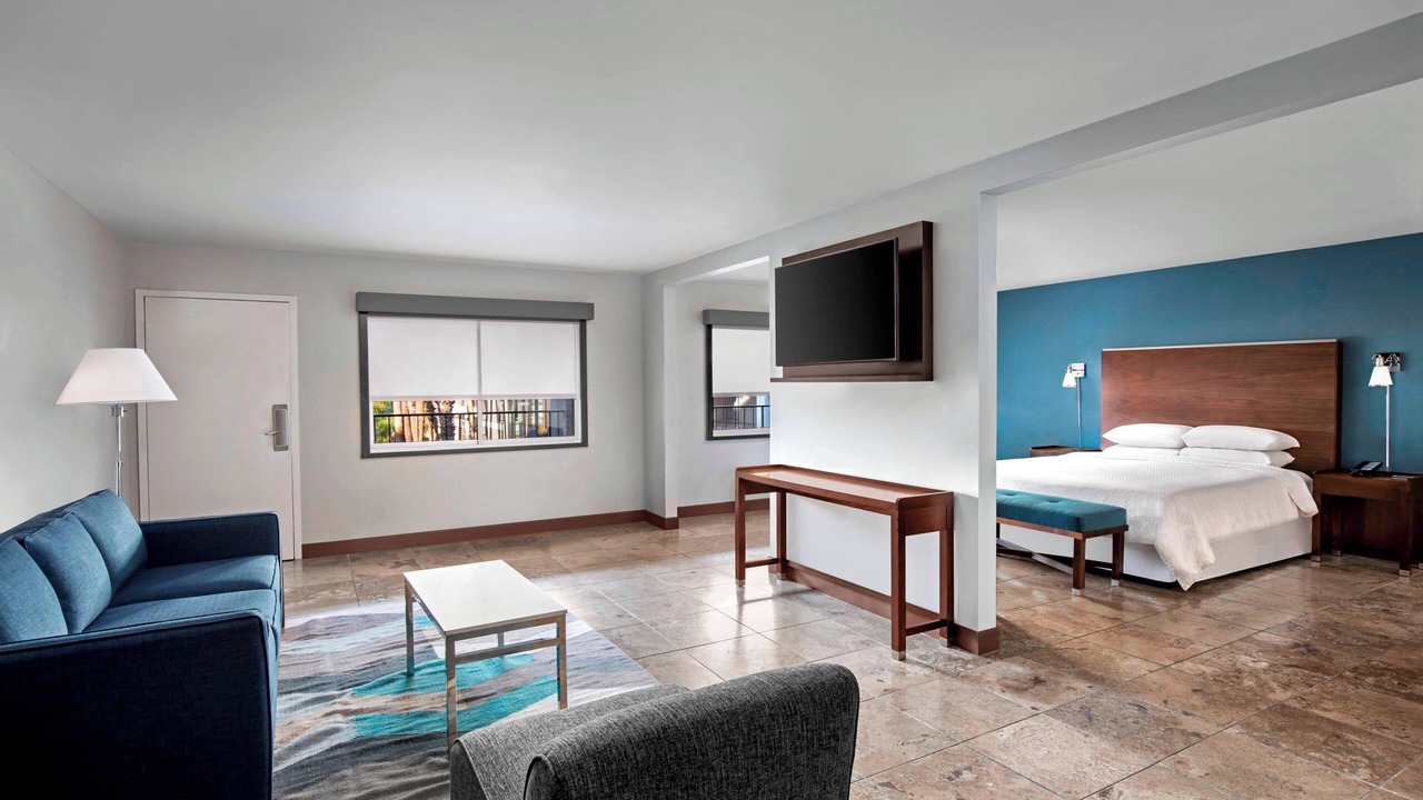 Photo of Bedroom in Anaheim Resort