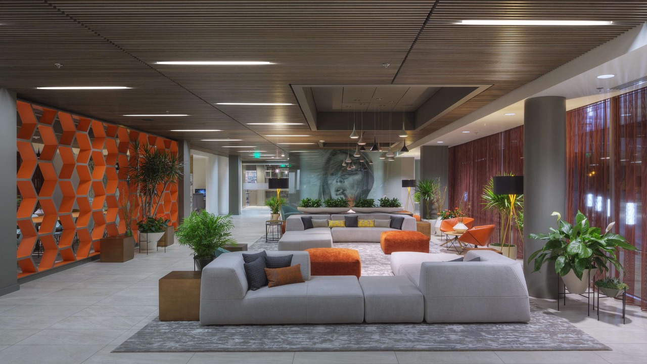 Photo of Livingroom in Lloyd District