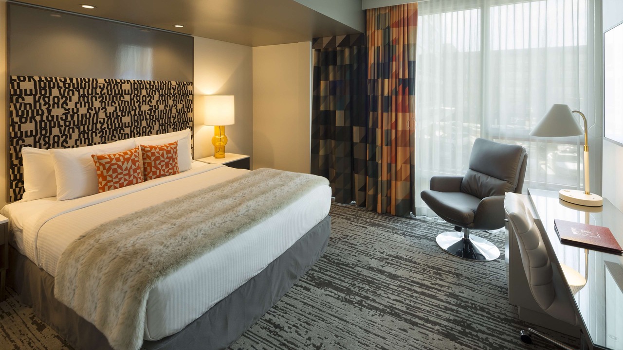 Photo of Bedroom in Lloyd District