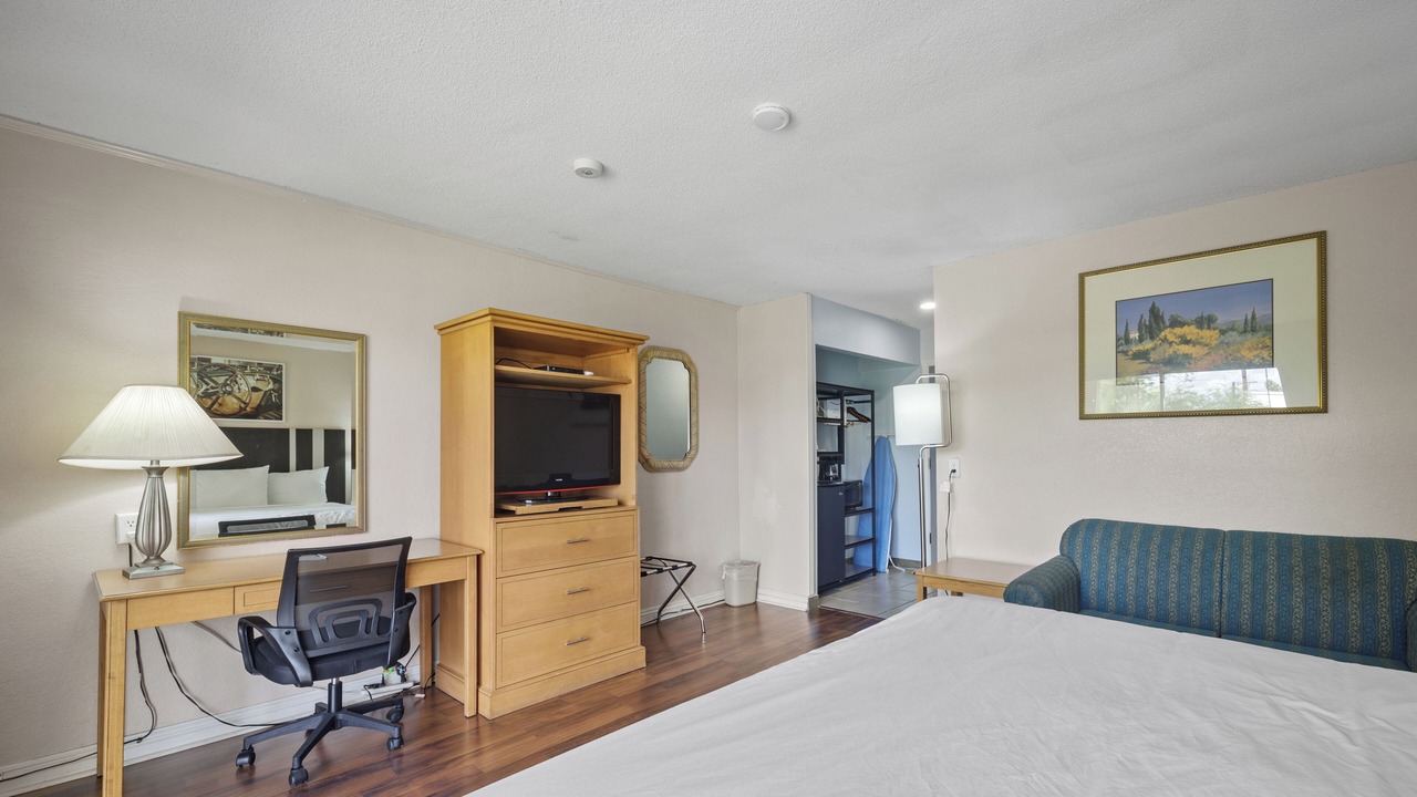 Photo of Bedroom in Cathedral City