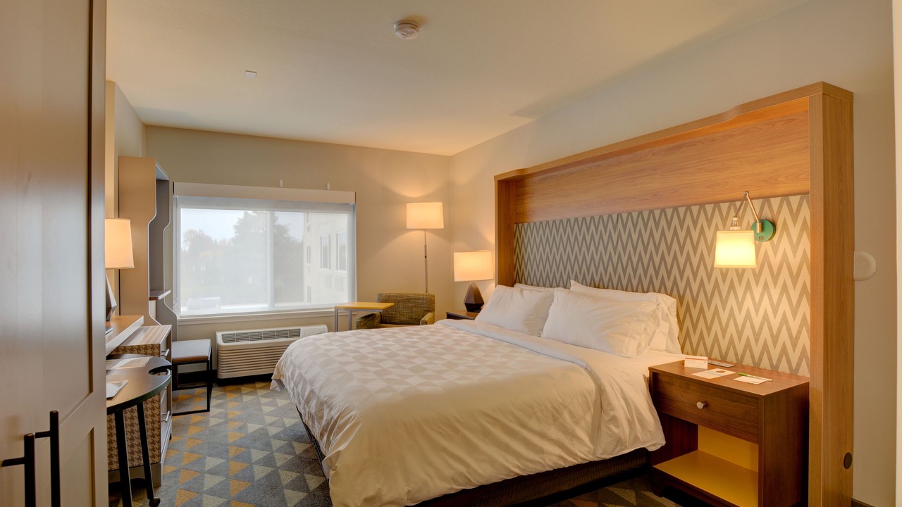Photo of Bedroom in Salem