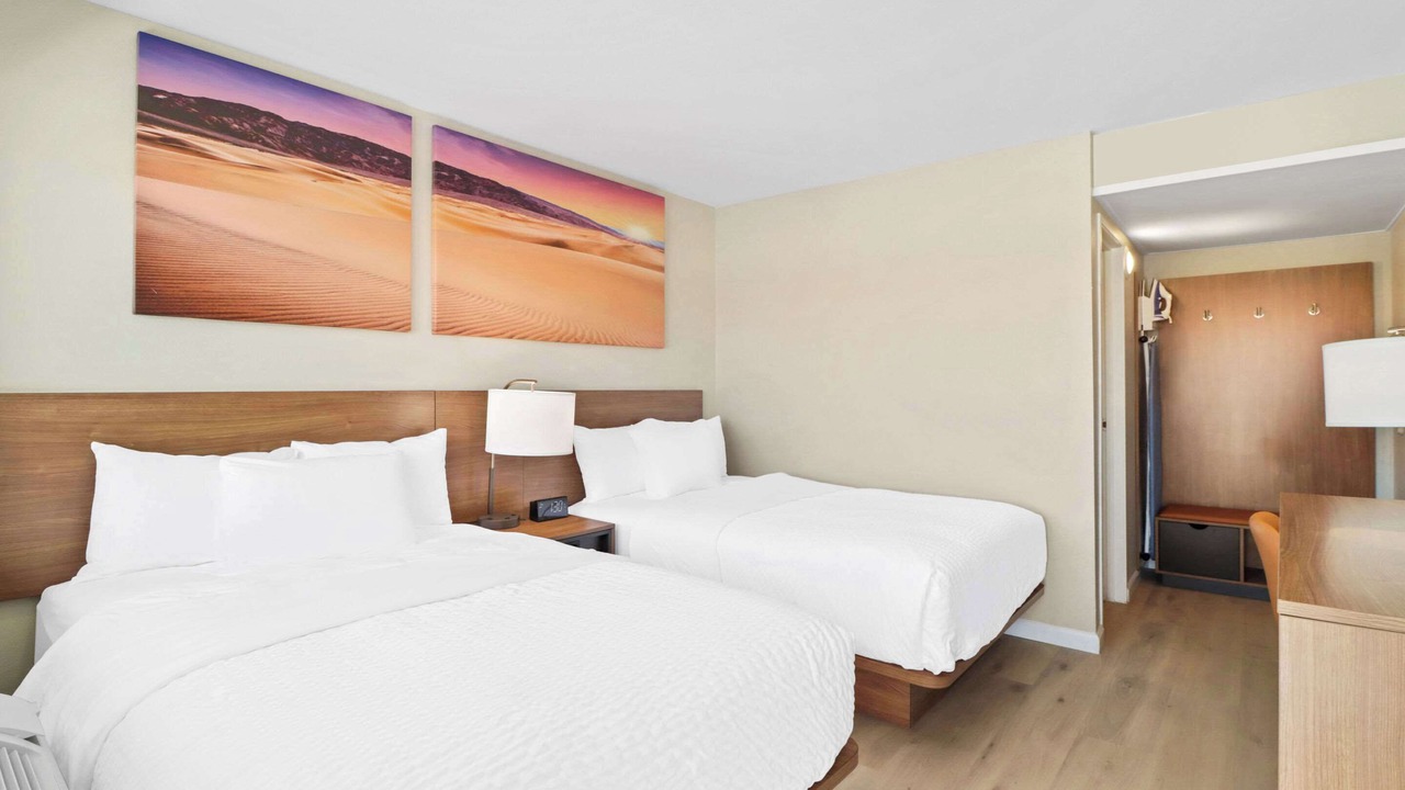 Photo of Bedroom in Ridgecrest