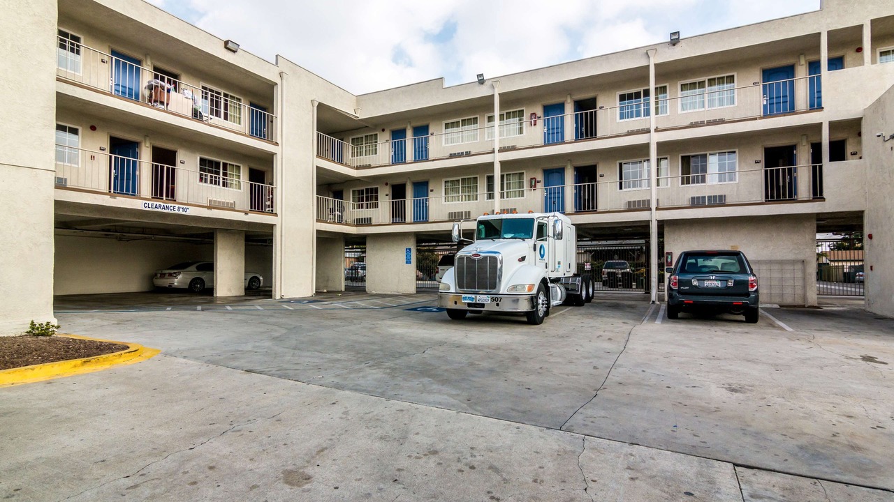 Photo of Outdoor in Bell Gardens