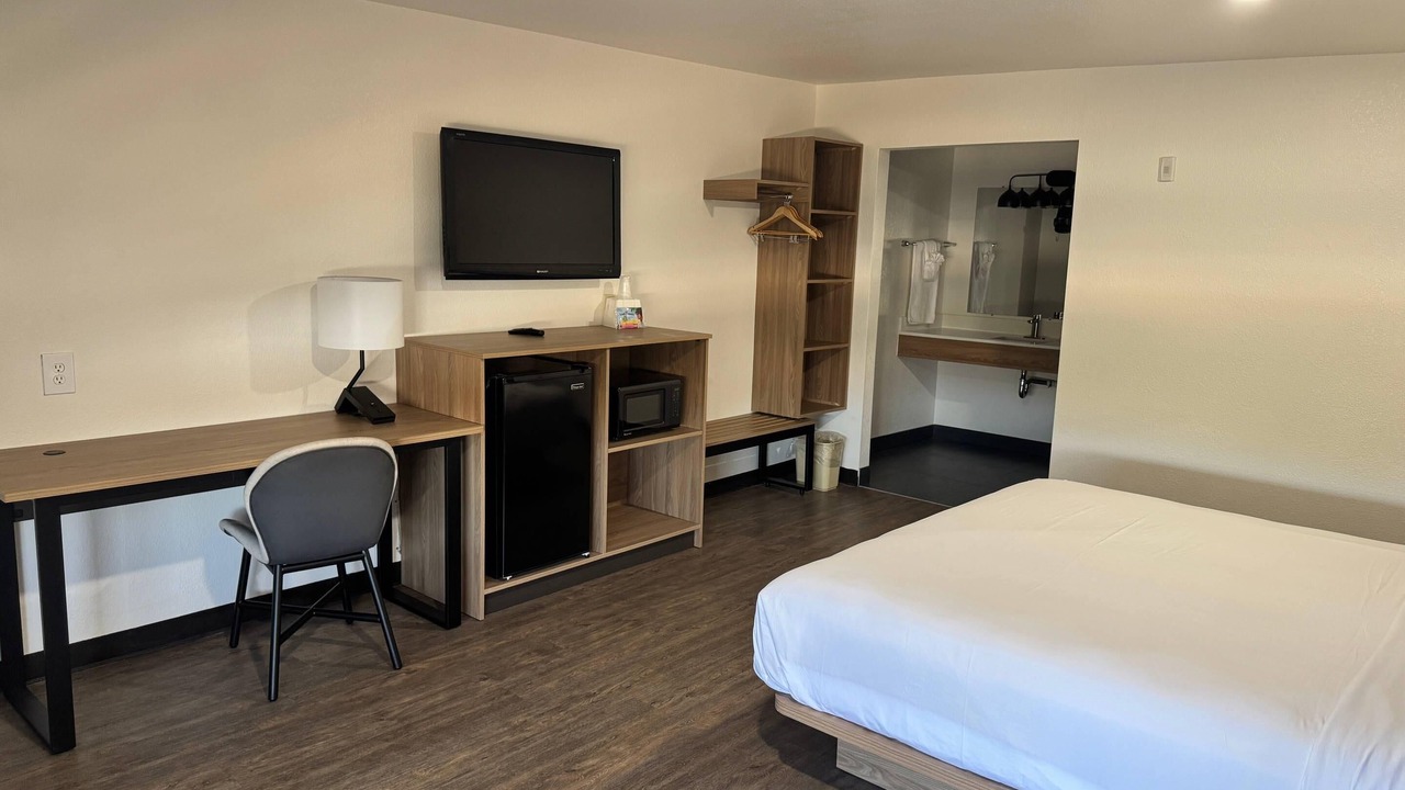 Photo of Bedroom in Thousand Palms